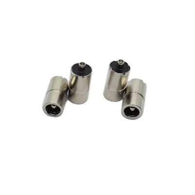 Fone di alimentazione a corrente continua 5.5MM2.5MM Femminile connettore a corrente continua