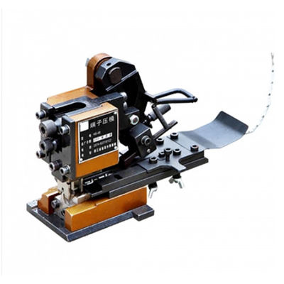 Stampo di crimping per terminali metallici con 150 kg di forza di pressione per la lavorazione su misura nelle presse ad alta velocità